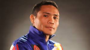 Donnie Nietes is en route to becoming the longest reigning champion in Philippine boxing history, but must get past Moises Fuentes to do so. - donnie-nietes-20140221