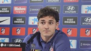 Julián no da carpetazo y el Barça toma nota