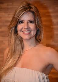 Resultado de imagem para Mariana Santos