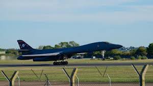 U.S. Rushes to Withdraw Bombers From U.K. Air Base After New Threats - The New York Times