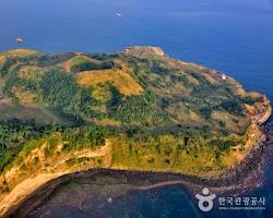 濟州松嶽山雙重火山口的圖片