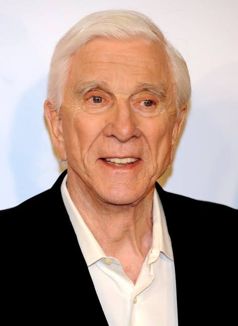 Leslie Nielsen, 84, Romantic Hero Turned Comic, Dies - The New York Times