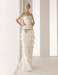 Resultado de imagem para vestido de noiva reto ou tubo