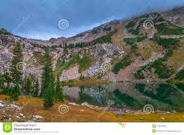 Holly Lake Paintbrush Canyon Stockfoto - Bild: 34819340 - holly-lake-paintbrush-canyon-34819340