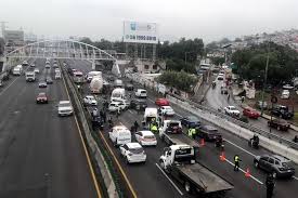 Deja un muerto y 10 heridos carambola en Ecatepec