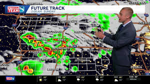Storm clouds over Iowa ahead of weekend thunderstorms