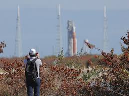 NASA rules out March launch for manned moon mission over technical issues
