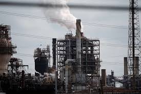 El Brent promediará 113 dólares de marzo a junio: Oxford Economics