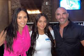 https://www.yahoo.com/entertainment/tv/articles/teresa-giudice-desperate-worried-bravo-125901197.html