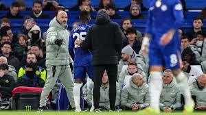 Maresca Criticizes Referees After Caicedo Red Card in Chelsea-Arsenal Draw