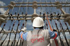 Energia: reajuste é inoportuno para consumidores e Enel