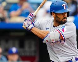 Marcus Semien battingの画像