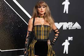 No, Taylor Swift Is Not Attending the 2025 MTV VMAs Ahead of The Life of a Showgirl Album Release