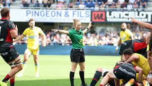 "Cette expérience a dépassé mes attentes" : Hollie Davidson raconte sa première en Top 14