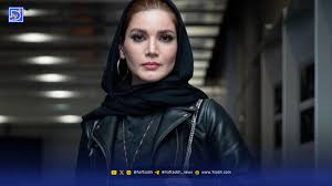 سفر در زمان| متین ستوده در آغوش مادربزرگ اش؛ سال 65