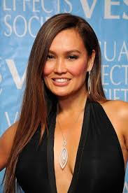 Película Lista Tia Carrere Imágenes por Roddie | Imágenes españoles imágenes - tia-carrere-1715505475