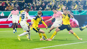 Maza trifft aus dem Gewühl: Dortmunder Pokal-Aus im Video | DFB-Pokal - Highlights | Video