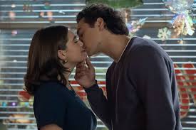 'Off Campus' Teaser Gives First Glimpse of Steamy College Hockey Romance Based on Elle Kennedy's Books