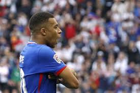 Kylian Mbappé, la 50e rugissante