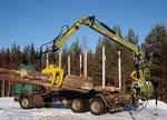 Loglift F118S timber handling crane - Finnish loading competition