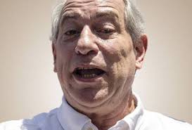 A reação de Ciro Gomes à candidatura do irmão por uma chapa rival no Ceará
