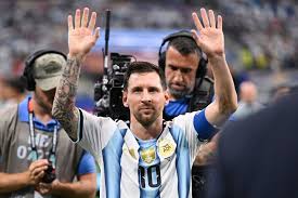 Lionel Messi made phone call to World Cup legend after causing him pain