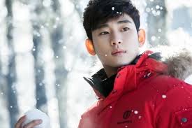 Hasil gambar untuk biodata kim soo hyun