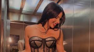 Neverita, RZR y nuevo tatuaje: así habría celebrado Ángela Aguilar su cumpleaños 23