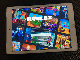 Oakland Co. 10-year-old girl sexually exploited on Roblox, lawsuit says