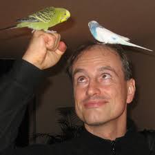 Juergen Schmidhuber and the speaking parakeet Coco 2007 - juergencoco