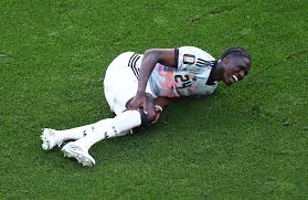 Onana, da Bélgica, sofre lesão e deixa campo chorando contra os Estados Unidos