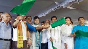 In major IT boost, Union minister Scindia launches direct weekly train between Bengaluru, Gwalior
