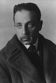 Rainer Maria Rilke (b/w photo) - German Photographer (20th Century) - rainer_maria_rilke_bw_photo