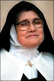 Sr Lucia De Jesus Dos Santos Added by: MFPS - 10502323_130530625270