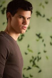 upload image - new-BD-still-jacob-black-26514003-640-960