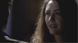 A The Vampire Diaries 4×08 Damon decide di lasciare Elena, libera (VIDEO) | Tv Fanpage - madeline-zima-interpreta-charlotte