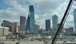 South Winds Whip Dallas-Fort Worth With Early Spring Heat