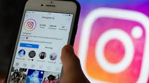 Is Meta down? Instagram, Facebook users report outage problems