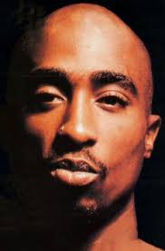 <b>Tupac Amaru</b> Shakur ist, am 16. Juni 1971 in Brooklyn in New York geboren <b>...</b> - shakur01