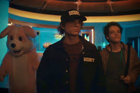 Green Day Invade as Telonas! Comédia 'New Years Rev' Chega Abalando! - Imagen principal del artículo