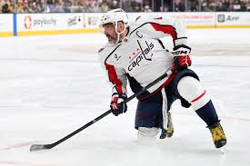 Alex Ovechkin delays NHL retirement, re-signs with Washington Capitals on 1-year deal