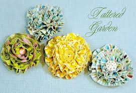 Résultat de recherche d'images pour "3-D fabric flowers quilt patterns"