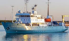 Russian Expedition Ship Seized in Norway Over $4.22 Billion Naftogaz Claim