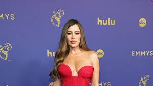 Sofía Vergara Wows in Plunging Red Dress at the 2024 Emmy Awards