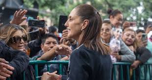 Gira electoral, en medio de protestas