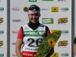 Juliane Döll holt zweite deutsche WM-Medaille im Sommerbiathlon ... - Doell_Juliane_WM_Oberhof_2009_Siegerehrung