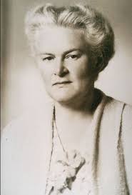 Dr. <b>Maria Moormann</b> (1886-1949) aus Wiesbaden wird Leiterin, <b>...</b> - drmariamoormann