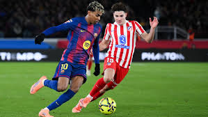 El Atlético de Madrid ficha a Lamine Yamal, Raphinha y Pedri, y critica al Barcelona por una campaña contra Julián Álvarez
