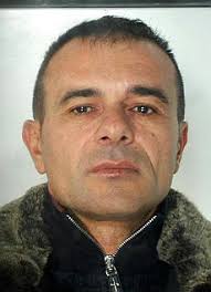 CATANIA - Il latitante Salvatore Caruso, 46 anni, indicato come uno dei capi della cosca mafiosa Cappello, è stato arrestato dalla polizia di Stato, ... - ansa_17394643_07490