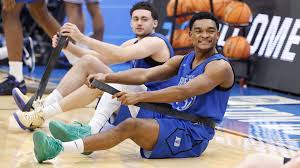 Duke basketball could be whole for St. John’s game. Caleb Foster injury update